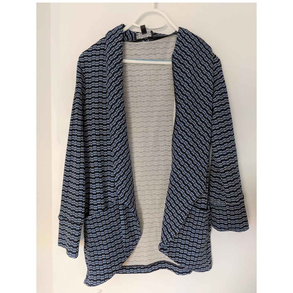 Soft Cardigan/Blazer with pockets